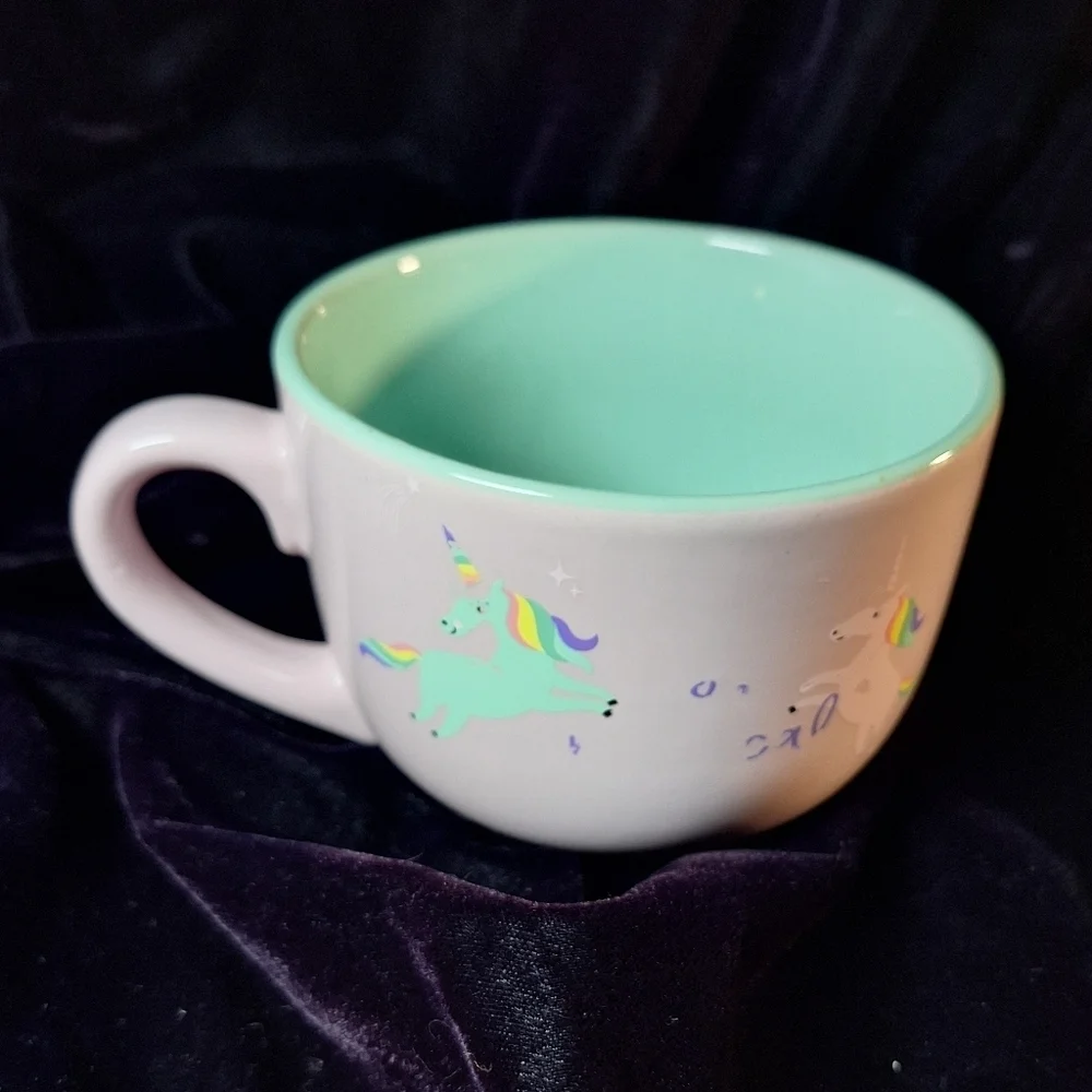 Eccolo Green and White Coffee Mug